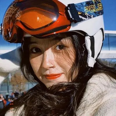 阳光灿烂的女人